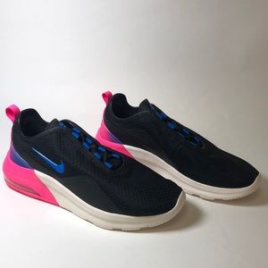 Nike Air Motion 2 Women’s Shoes Size 8.5 (J 37)